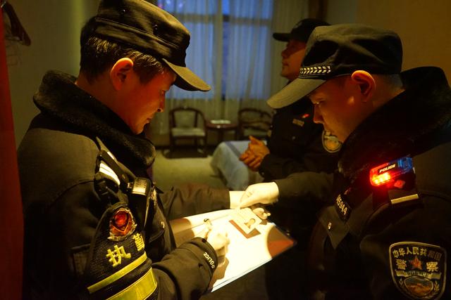 蒲城县公安局“四个强化”织密春节期间社会治安防控网