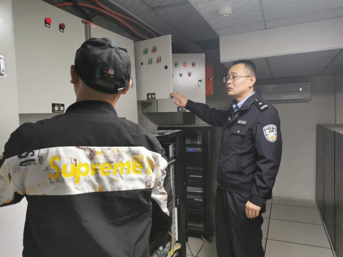 蒲城县公安局开展执法办案场所冬季安全隐患排查工作