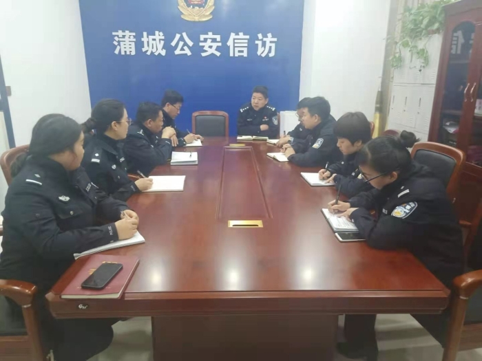 蒲城县公安局五项举措扎实推进重点案件评查工作（组图）